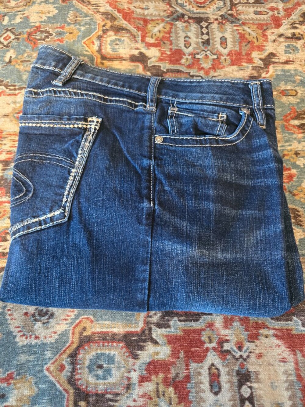Silver Jeans Avery Slim Boot Cut Mid-Rise  Tall Jeans - NWOT